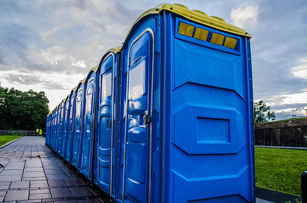 Best Portable restroom trailer rental  in Hutchinson, KS